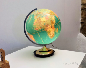 mappamondo globo terrestre vintage anni 50 luminoso